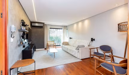 Lindo Sobrado na Vila Madalena - São Paulo
