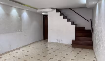 Sobrado 2 Dormitórios com 1 Vaga - São Caetano