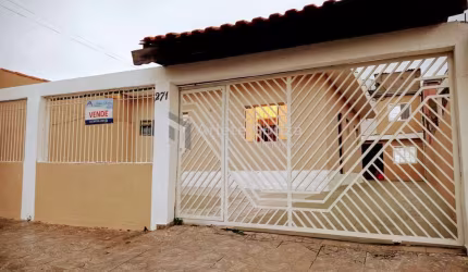 Casa para Venda em Arujá, Parque Rodrigo Barreto, 4 dormitórios, 3 banheiros, 6 vagas
