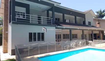 Casa em Condomínio para Venda em Guararema, Residencial Green Village, 4 dormitórios, 2 suítes, 5 banheiros, 6 vagas