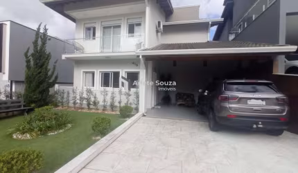 Casa em Condomínio para Locação em Arujá, Residencial Real Park, 3 dormitórios, 3 suítes, 5 banheiros, 4 vagas