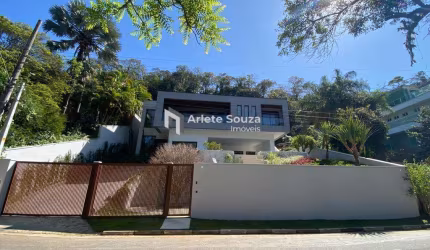 Casa em Condomínio para Venda em Arujá, Arujázinho I, II e III, 4 dormitórios, 4 suítes, 7 banheiros, 4 vagas