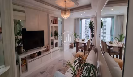 Apartamento 3 Quartos com 1 Suíte e 89m² - Centro