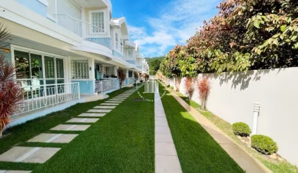 Casa 2 Quartos com 2 Suítes e 103m² - Canasvieiras