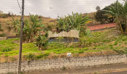 3 Terrenos a Venda em Jardim Mantiqueira, Águas da Prata/SP