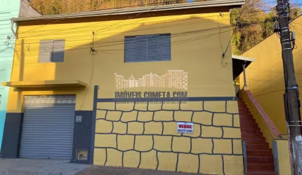 Casa com Edicula em Centro, Águas da Prata/SP
