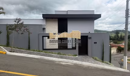 Casa Alto Padrão em Centro, Águas da Prata/SP