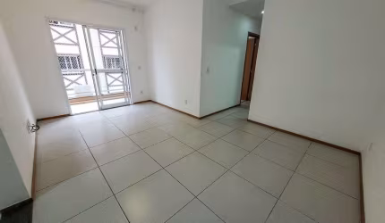 Apartamento com 2 dormitórios à venda, 60 m² por R$ 450.000,00 - Bom Retiro - Teresópolis/RJ