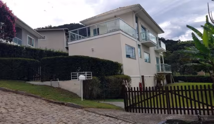 Casa de Alto padrão para locação! Perfeito para quem busca descanso
