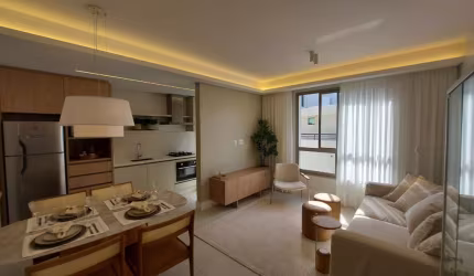 Centro | Apartamento 2 quartos (1 suíte)