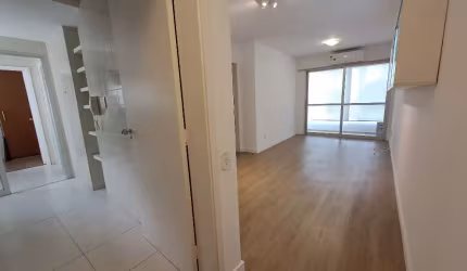 APTO. DE 80 M² EM MOEMA.