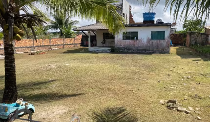 Casa no canto de arembepe