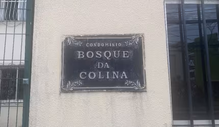 Lindo 2/4 bosque da colina