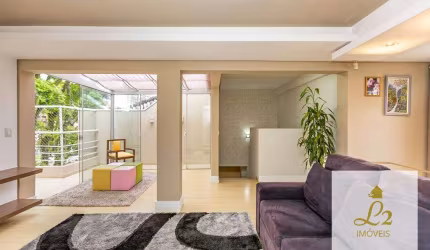 Ótimo Sobrado Mobiliado à venda, 190 m² - no Bacacheri - Curitiba/PR - Aceita Permuta!
