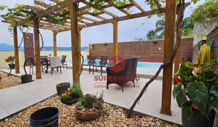 Casa à venda, 325 m² por R$ 2.544.000,00 - Pedra Branca - Palhoça/SC