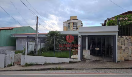 Casa à venda, 152 m² por R$ 900.000,00 - Barreiros - São José/SC