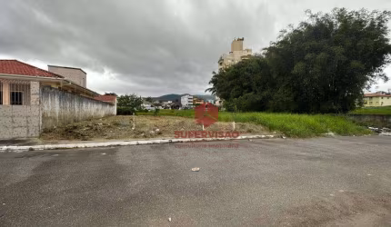 Terreno à venda, 372 m² por R$ 590.000,00 - Pagani - Palhoça/SC