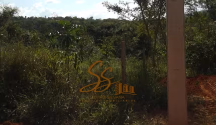 Lote no bairro: Tiradentes em Mateus Leme