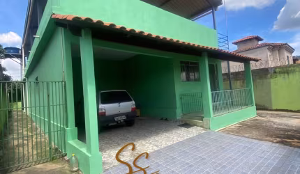 Lote com Casa e Barracão – no bairro Vila Suzana, em Mateus Leme/MG.    360m²