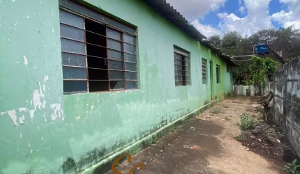 LOTE NO CENTRO DE MATEUS LEME/MG – OPORTUNIDADE!
