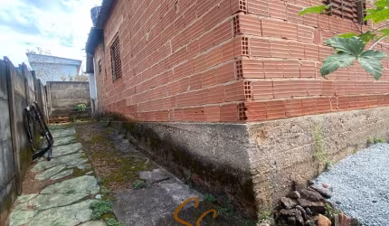Oportunidade iMateus Lememperdível no Bairro Vale dos Araçás III, em /MG!