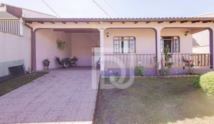 Casa com 7 dormitórios à venda, 320 m² por R$ 1.050.000,00 - Orleans - Curitiba/PR
