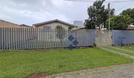 IMÓVEL COM DUAS CASAS TÉRREAS NO CAMPO COMPRIDO, CURITIBA, PR