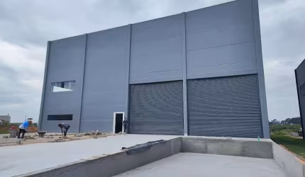 Galpão para alugar, 1000.00 m2 por R$25000.00  -  - Fazenda Rio Grande/PR