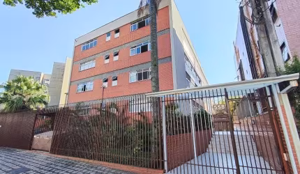Apartamento com 3 quartos  para alugar, 78.00 m2 por R$2600.00  - Centro Civico - Curitiba/PR