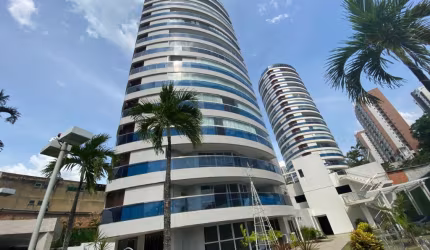 Apartamento linear no Bellagio - Adrianópolis