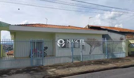 Casa à Venda - Ideal para Clínicas, Escolas e Escritórios