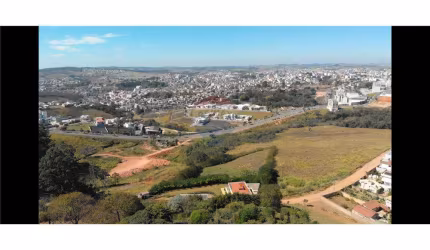 Terreno de 20.000m² á venda no Bairro Ouro Verde !