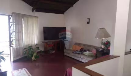 OPORTUNIDADE CASA NO BAIRRO CAMPO ALEGRE!