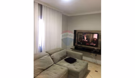 CASA Á VENDA NO BAIRRO ROCHEDO !