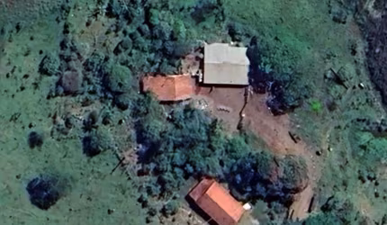 SÍTIO Á VENDA NO BAIRRO RANCHO NOVO !