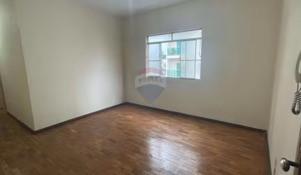 OPORTUNIDADE! Apartamento no Campo Alegre!