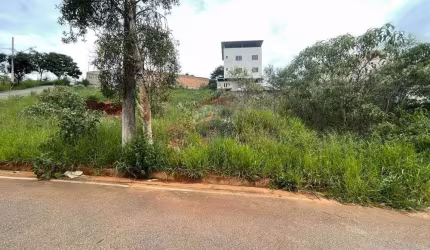 Lote à venda no bairro São Lucas