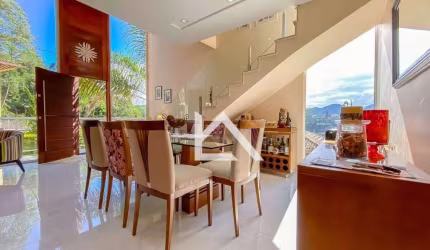 Casa à venda, 167 m² por R$ 980.000,00 - Bom Retiro - Teresópolis/RJ