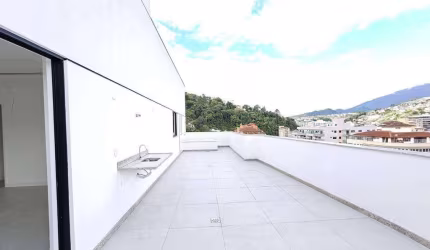 Cobertura à venda, 205 m² por R$ 1.475.000,00 - Agriões - Teresópolis/RJ