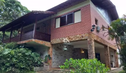 Casa à venda, 270 m² por R$ 1.250.000,00 - Granja Guarani - Teresópolis/RJ