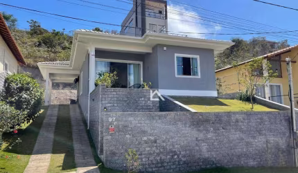 Casa à venda, 102 m² por R$ 630.000,00 - Albuquerque - Teresópolis/RJ