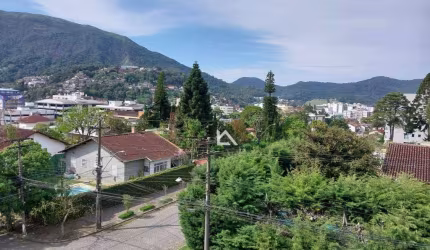 Apartamento com 3 dormitórios à venda, 112 m² por R$ 600.000,00 - Alto - Teresópolis/RJ