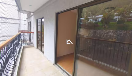 Apartamento com 3 dormitórios à venda, 106 m² por R$ 795.000,00 - Várzea - Teresópolis/RJ