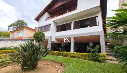 Casa com 3 dormitórios à venda, 245 m² por R$ 1.250.000,00 - Golfe - Teresópolis/RJ