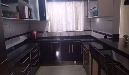 Casa a venda 90 metros de construção com 3 quartos suíte churrasqueira Santa Alice Londrina Paraná