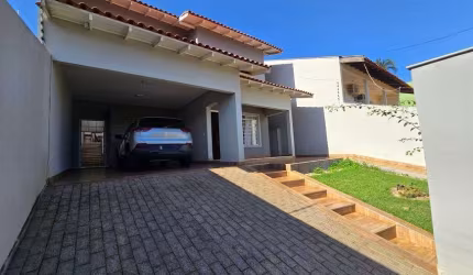 Sobrado com 4 quartos, 4 banheiros 190 m² Jd San Remo Londrina-PR