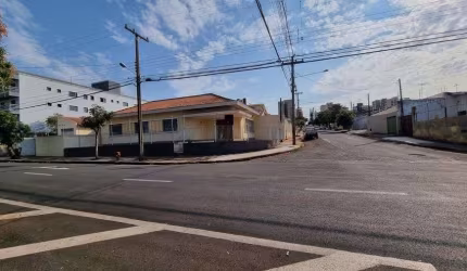 Permuta por comercial de valor maior, casa 3 quartos a venda, 363 m² Centro Londrina PR