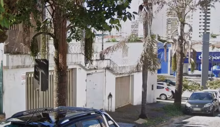 Martins - R Arthur Bernardes - Imóvel c/ grande potencial comercial 2178Udi