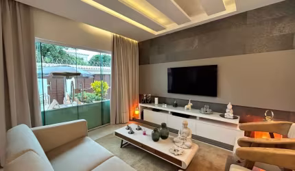 Casa/ Sobrado à venda  com 4 quarto(s)