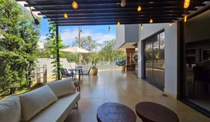 CASA EM CONDOMÍNIO COM 3 SUÍTES PARA ALUGAR OU VENDER ALPHAVILLE 343M²